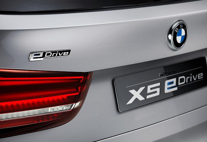 caratteristiche della Bmw Concept x5 eDrive